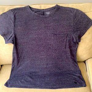 Abercrombie & Fitch Tee Shirt